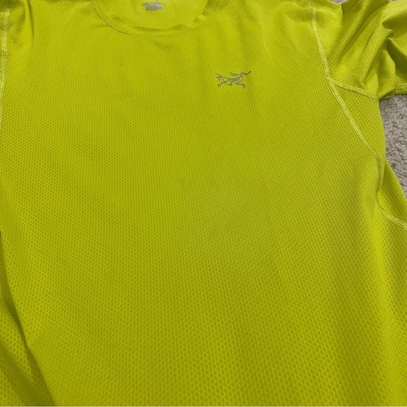 Arc’Teryx Men’s Lime Green / Yellow Performance Tech T-Shirt Size Small - Picture 5 of 11